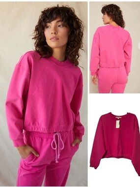AMO NWT 90’s sweatshirt